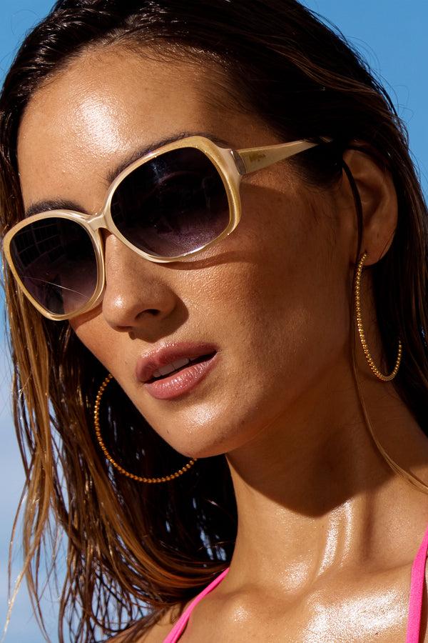 Luli Fama EYE CANDY - Champagne Sparkle • Champagne – Luli Fama