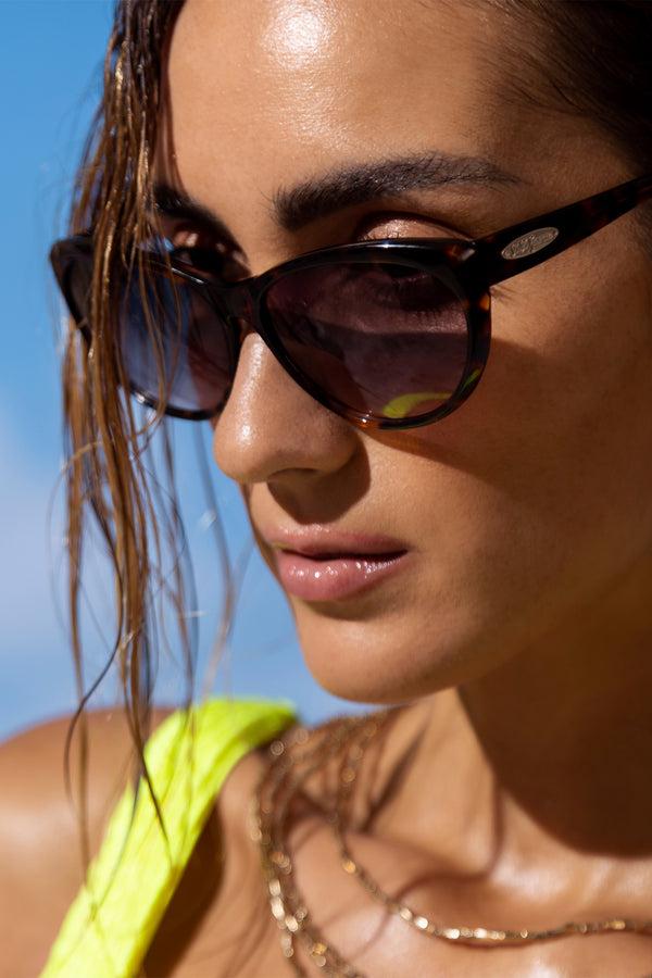 Luli Fama EYE CANDY - Front Row Cat • Tortoise – Luli Fama